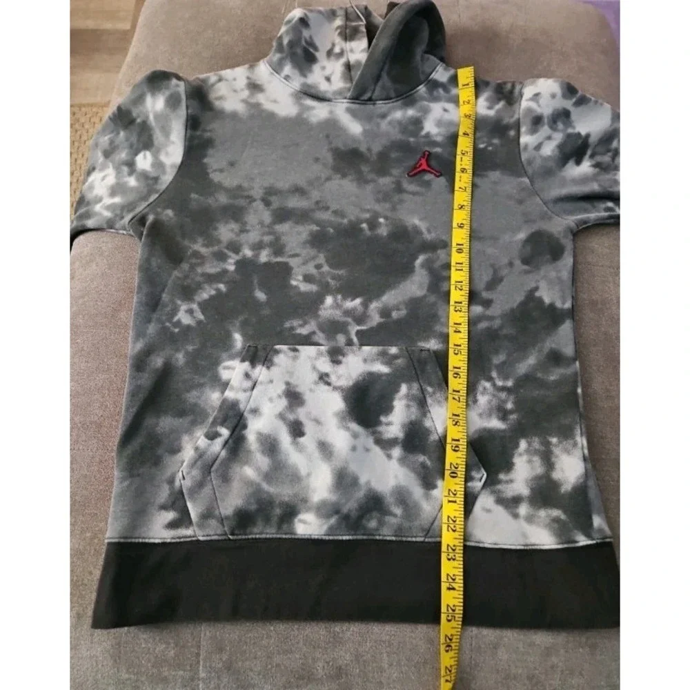 Nike Jordan Essentials‎ Smoke Dye Pullover Hoodie Youth Size XL
